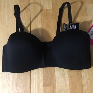 NWT Black Strapless Wire-Free Bra